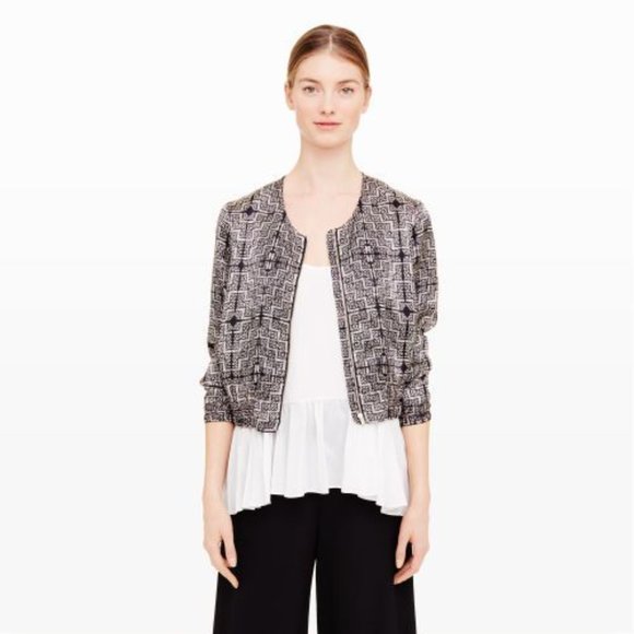 Club Monaco Jackets & Blazers - 🌼  Club Monaco Kiona printed jacket